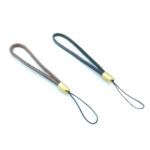 آویز فلش مموری یا بند آویز فلش مموری که با اسم های بند آویز فلش یا آویز فلش چرم یا آویز فلش مموری چرم شناخته می شود که به خرید آویز فلش مموری میتوانید بپردازید